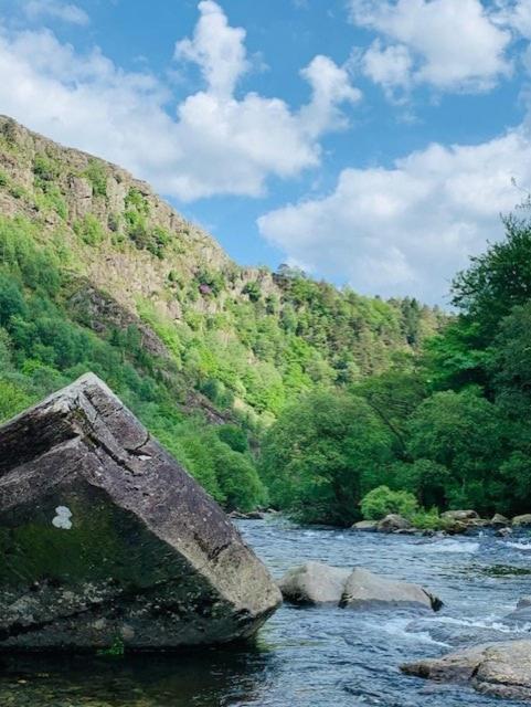 Tyn Y Simdde - Secluded Mountain Stay - Stunning Views Of Eryri Dolgellau Esterno foto
