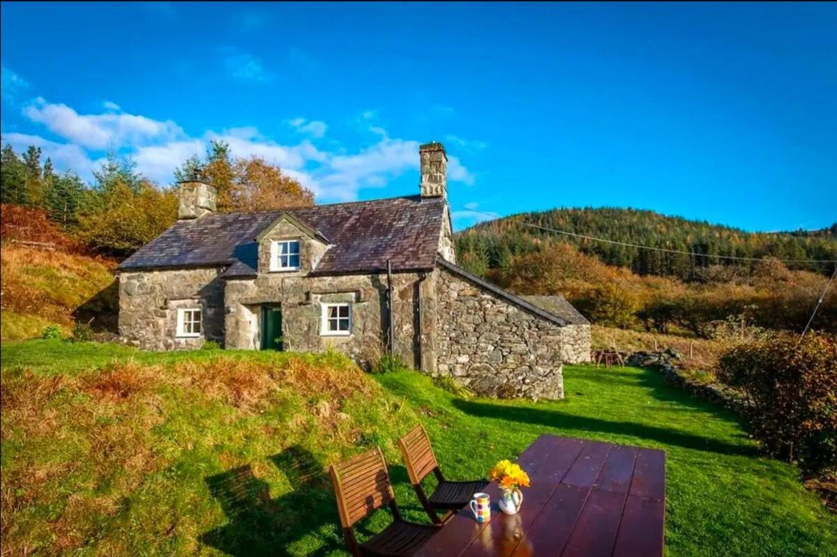 Tyn Y Simdde - Secluded Mountain Stay - Stunning Views Of Eryri Dolgellau Esterno foto